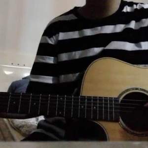 白丝校花污h自慰
